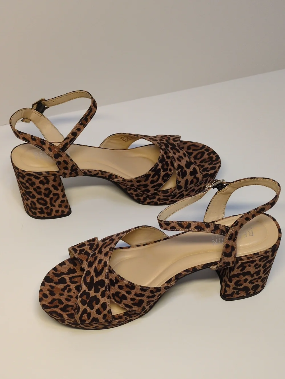 Kenneth Cole Reaction Reeva Leopard Print Platform Sandals Block Heel Size 10